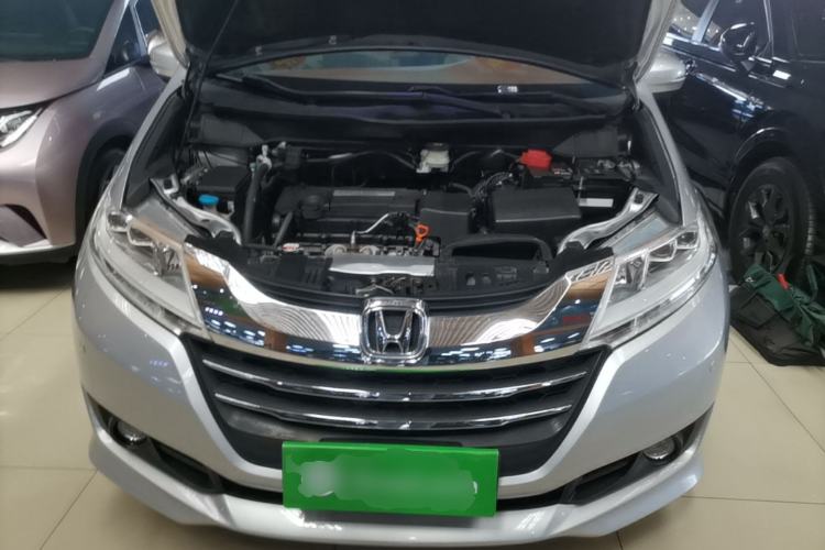 Used Honda Odyssey 2015 Updated Version 2.4L Smart Edition Engine Bay