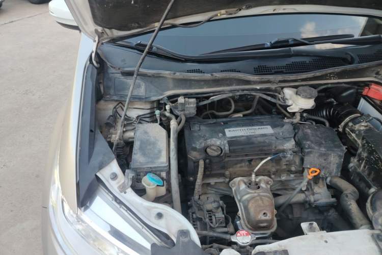 Used Honda Odyssey 2015 2.4L Luxury Edition Engine Bay Right