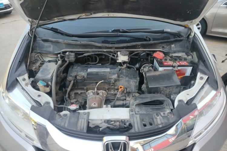 Used Honda Odyssey 2015 2.4L Luxury Edition Engine Bay