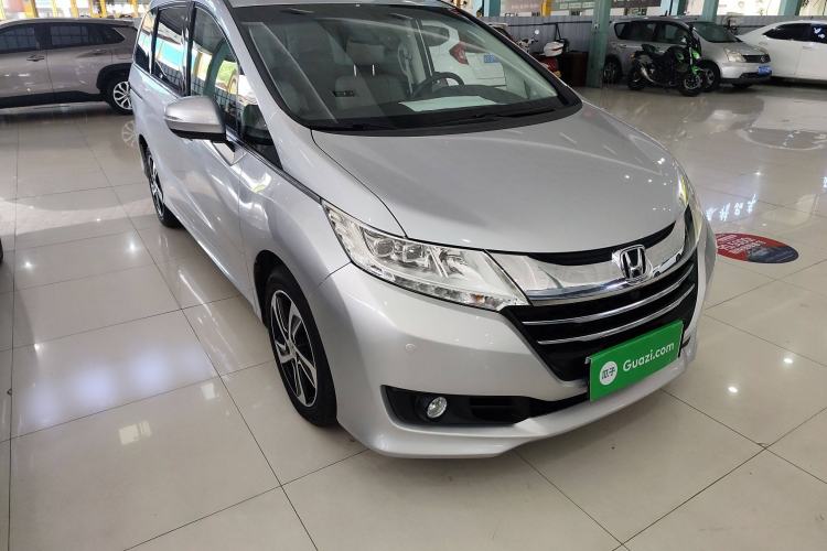 Used Honda Odyssey 2015 Revised Version 2.4L Supreme Edition Exterior 2