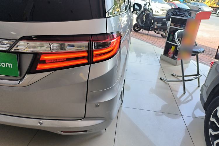 Used Honda Odyssey 2015 2.4L Prestige Edition Exterior 3