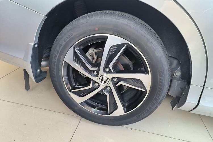 Used Honda Odyssey 2015 2.4L Prestige Edition Exterior 5