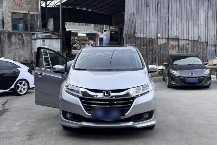 Used Honda Odyssey 2015 2.4L Smart Edition Exterior 7
