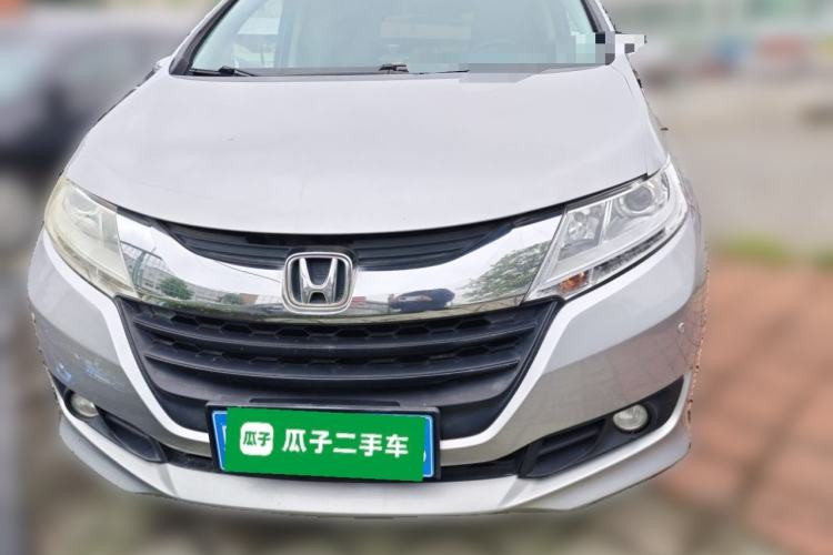 Used Honda Odyssey 2015 Revised Version 2.4L Comfort Edition Front