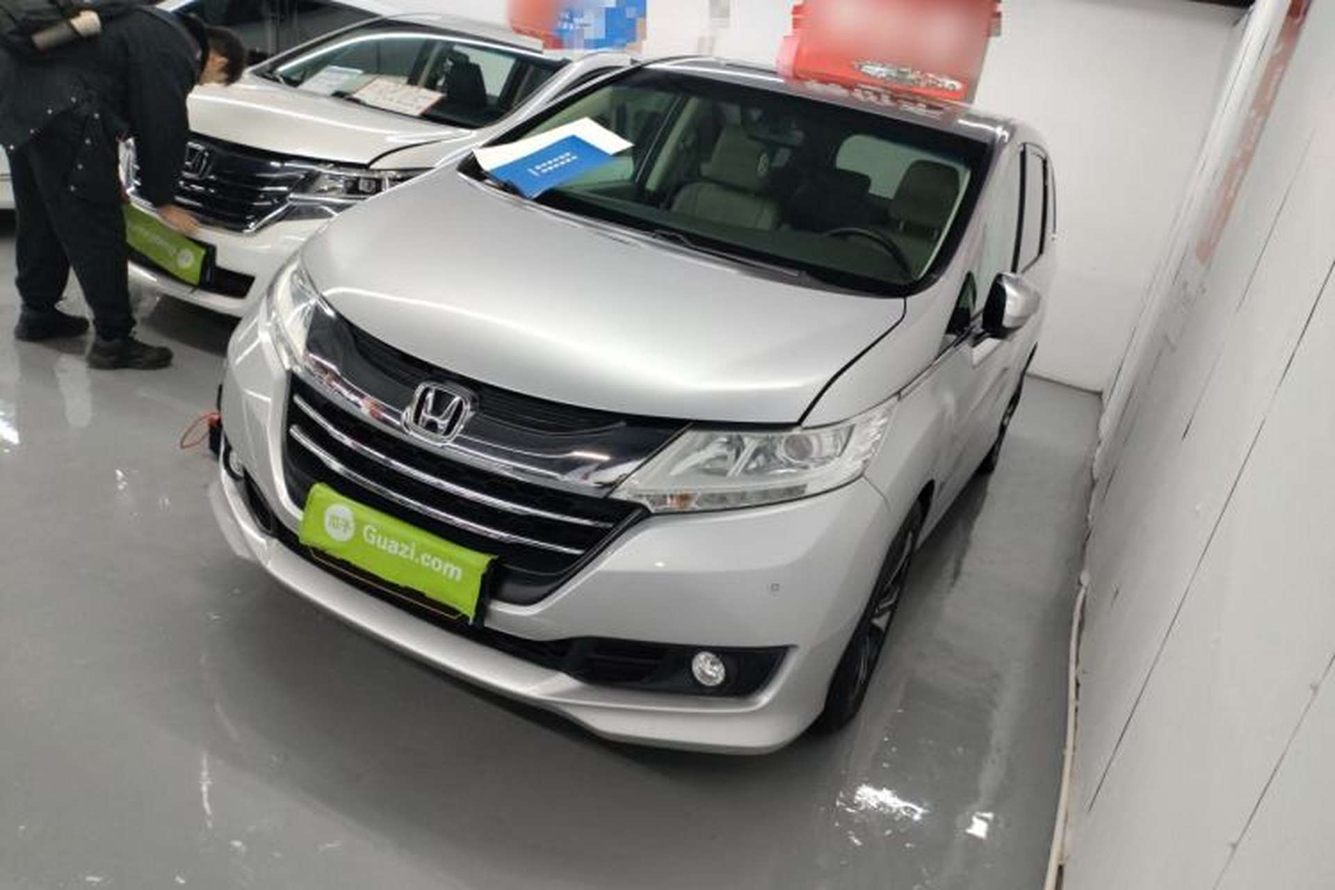 Used Honda Odyssey 2015 2.4L Luxury Edition Front Left 45 Deg