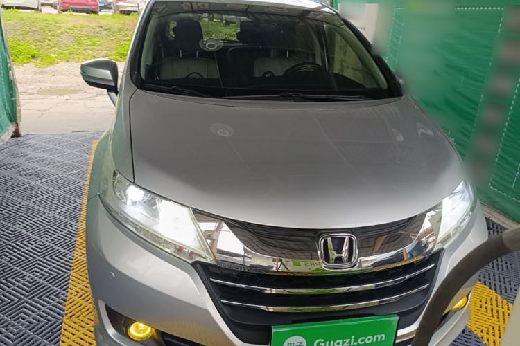 Used Honda Odyssey 2015 2.4L Luxury Edition Front