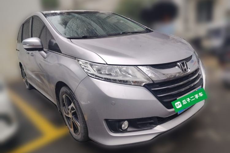 Used Honda Odyssey 2015 2.4L Prestige Edition Front Right 45 Deg
