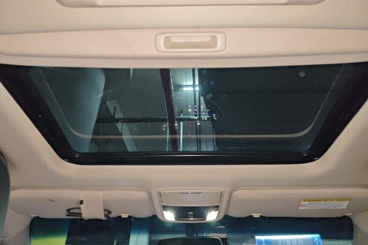 Used Honda Odyssey 2015 2.4L Supreme Edition Headliner