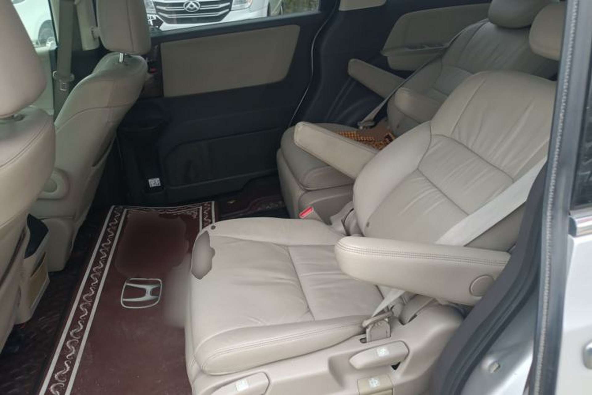 Used Honda Odyssey 2015 2.4L Smart Edition Interior 4