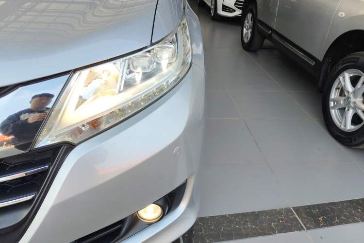 Used Honda Odyssey 2015 Updated Version 2.4L Smart Edition Left Front Headlight