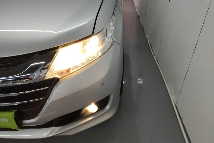 Used Honda Odyssey 2015 2.4L Luxury Edition Left Front Headlight