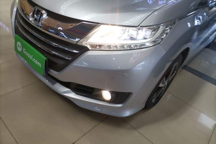 Used Honda Odyssey 2015 Updated Version 2.4L Smart Edition Left Front Headlight