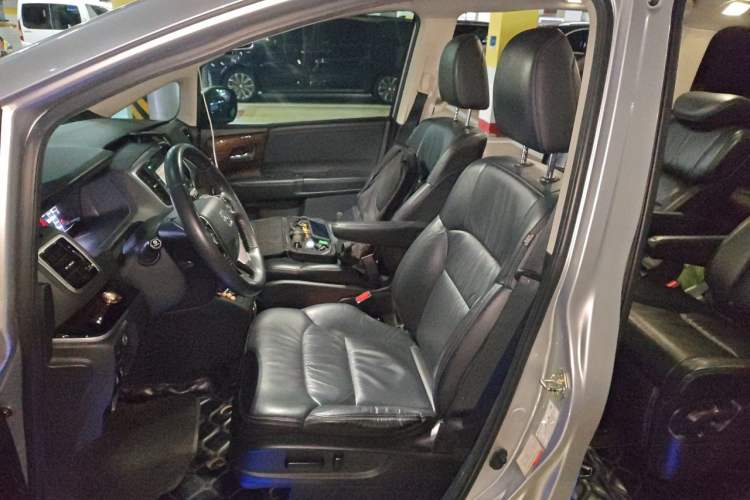 Used Honda Odyssey 2015 2.4L Supreme Edition Left Front Seat