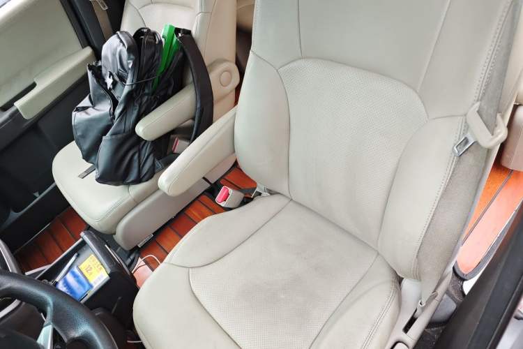 Used Honda Odyssey 2015 Revised Version 2.4L Comfort Edition Left Front Seat