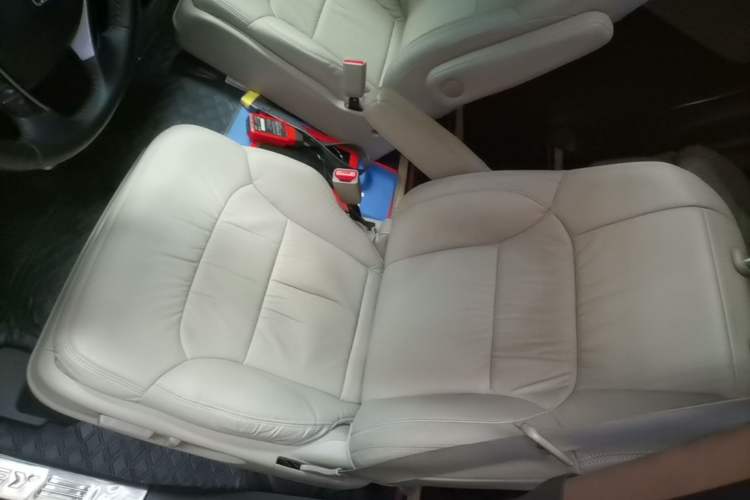 Used Honda Odyssey 2015 Updated Version 2.4L Smart Edition Left Front Seat