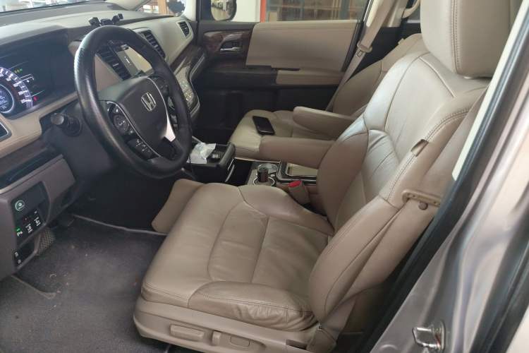 Used Honda Odyssey 2015 2.4L Smart Edition Left Front Seat