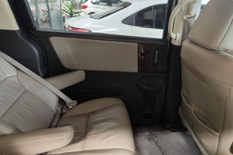 Used Honda Odyssey 2015 2.4L Smart Edition Left Rear Door Interior