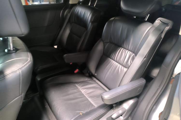 Used Honda Odyssey 2015 2.4L Smart Edition Left Rear Seat