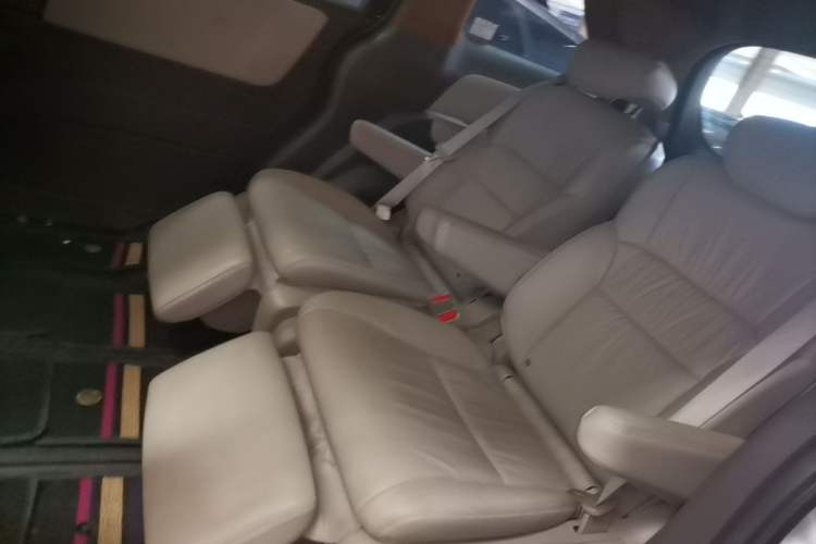 Used Honda Odyssey 2015 Updated Version 2.4L Smart Edition Left Rear Seat