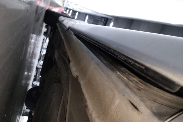 Used Honda Odyssey 2015 2.4L Luxury Edition Left Side Sill
