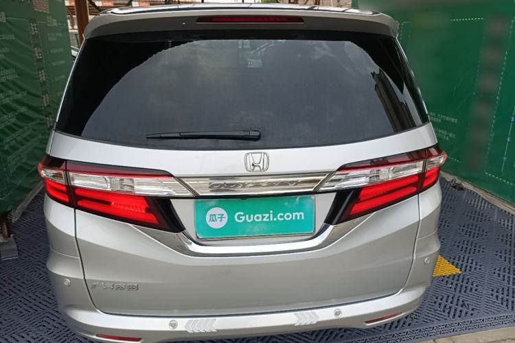 Used Honda Odyssey 2015 2.4L Luxury Edition Rear