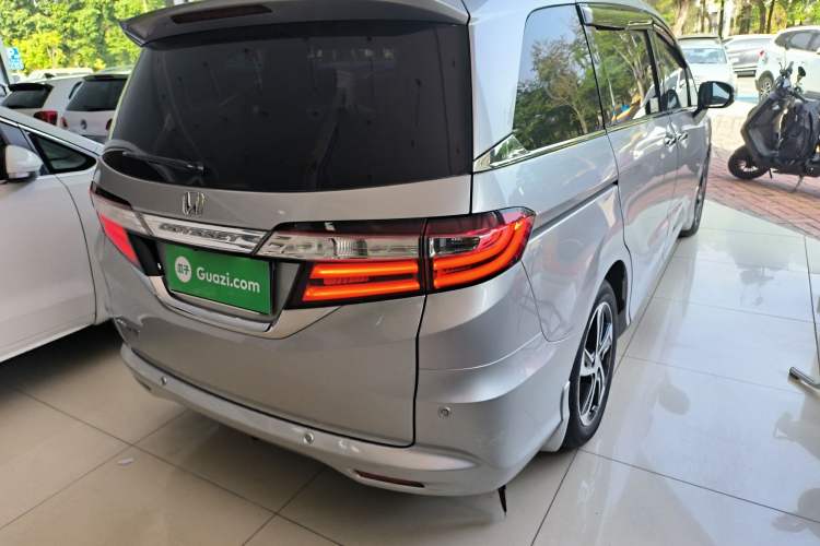 Used Honda Odyssey 2015 2.4L Prestige Edition Rear Right 45 Deg