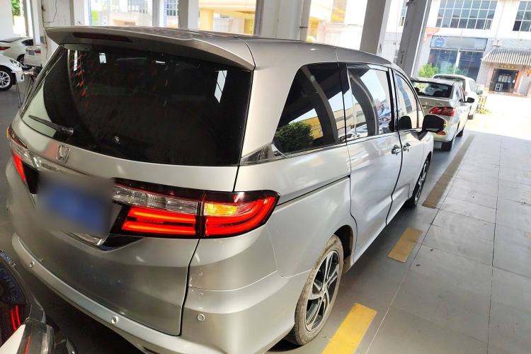 Used Honda Odyssey 2015 2.4L Smart Edition Rear Right 45 Deg
