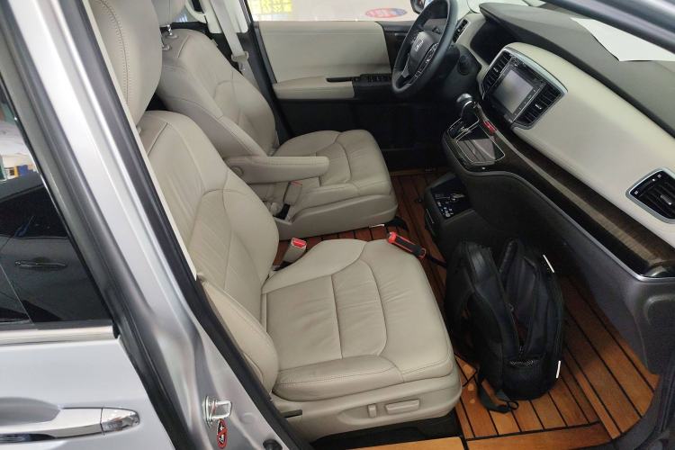 Used Honda Odyssey 2015 Revised Version 2.4L Supreme Edition Right Front Seat