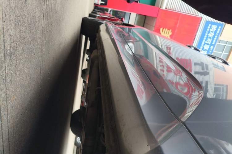 Used Honda Odyssey 2015 Revised 2.4L Luxury Edition Right Side Sill