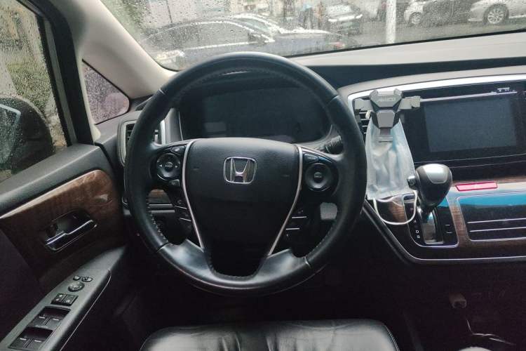 Used Honda Odyssey 2015 2.4L Prestige Edition Steering Wheel