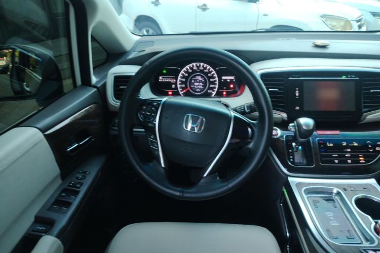 Used Honda Odyssey 2015 2.4L Luxury Edition Steering Wheel