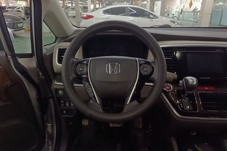 Used Honda Odyssey 2015 2.4L Smart Edition Steering Wheel