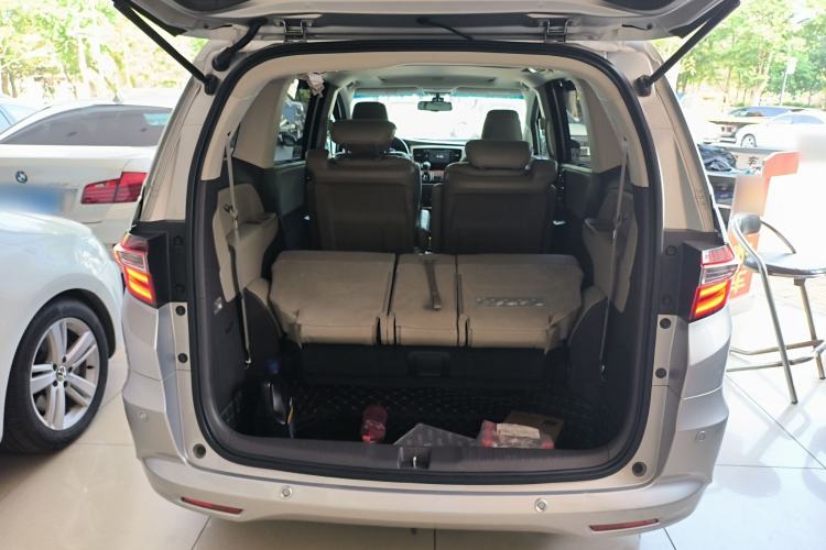 Used Honda Odyssey 2015 2.4L Prestige Edition Trunk