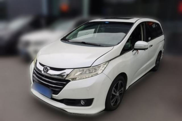 Used Honda Odyssey 2015 Revised Version 2.4L Supreme Edition