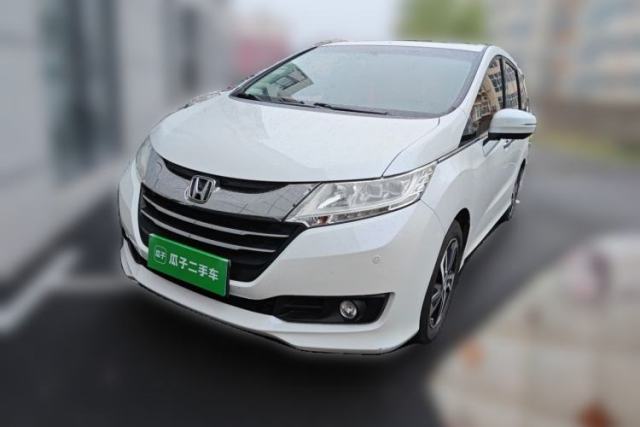 Used Honda Odyssey 2015 Updated Version 2.4L Smart Edition