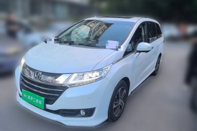 Used Honda Odyssey 2015 Updated Version 2.4L Smart Edition