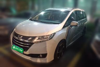 Used Honda Odyssey 2015 Updated Version 2.4L Smart Edition