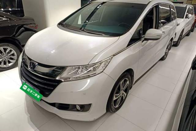 Used Honda Odyssey 2015 Updated Version 2.4L Smart Edition