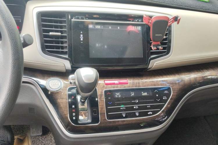 Used Honda Odyssey 2015 Revised 2.4L Luxury Edition Audio And AC Panel