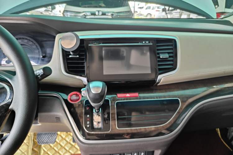 Used Honda Odyssey 2015 Revised 2.4L Luxury Edition Audio And AC Panel