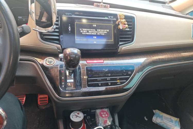 Used Honda Odyssey 2015 2.4L Luxury Edition Audio And AC Panel