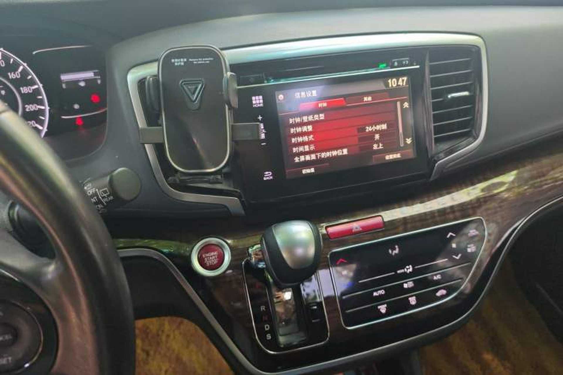 Used Honda Odyssey 2015 Updated Version 2.4L Smart Edition Audio And AC Panel
