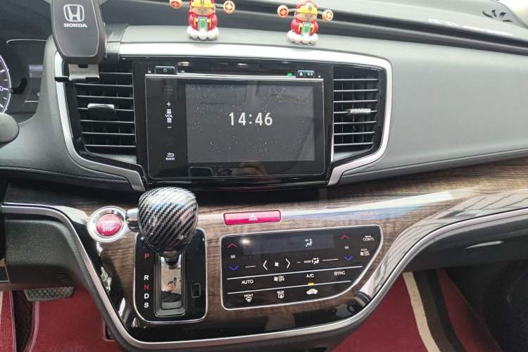 Used Honda Odyssey 2015 2.4L Smart Edition Audio And AC Panel