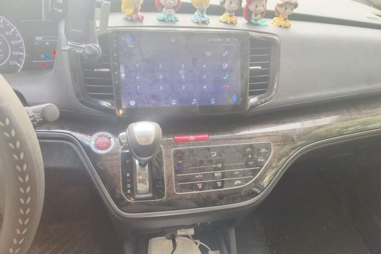 Used Honda Odyssey 2015 Updated Version 2.4L Smart Edition Audio And AC Panel