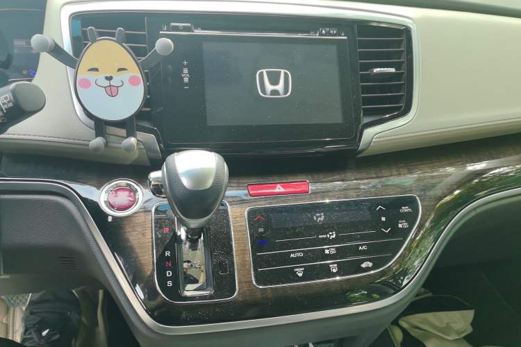 Used Honda Odyssey 2015 Revised 2.4L Luxury Edition Audio And AC Panel