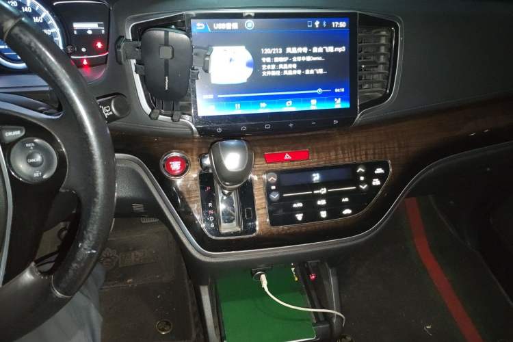 Used Honda Odyssey 2015 Updated Version 2.4L Smart Edition Audio And AC Panel