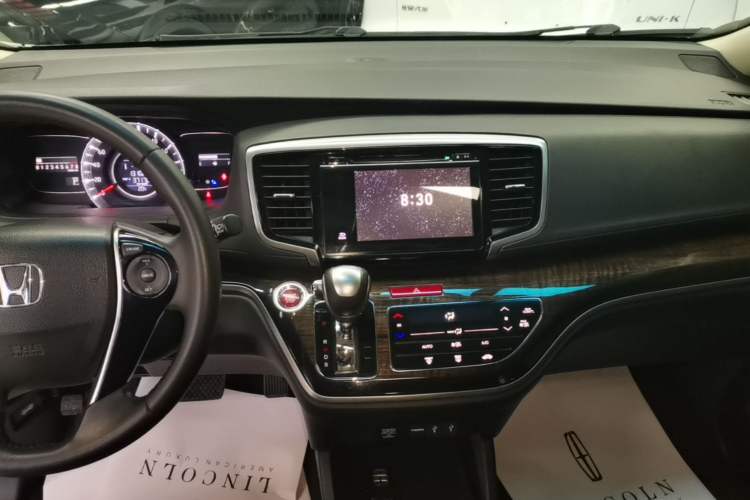 Used Honda Odyssey 2015 Updated Version 2.4L Smart Edition Audio And AC Panel