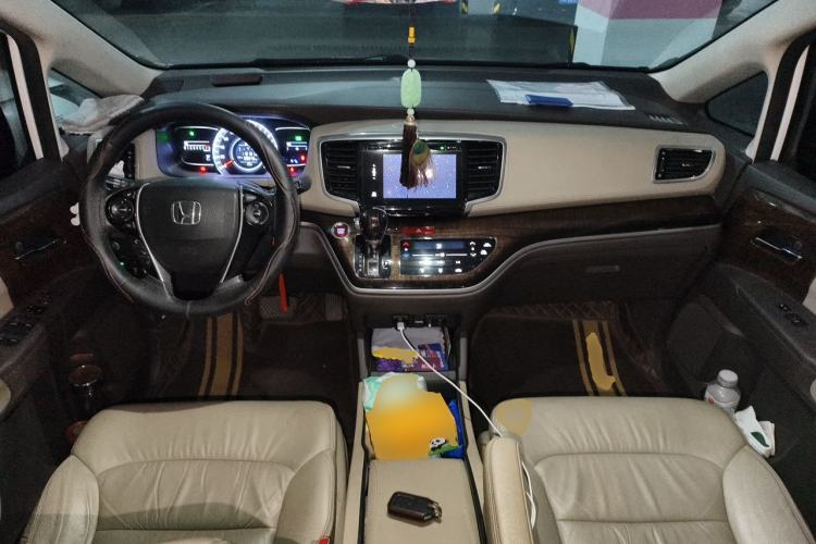 Used Honda Odyssey 2015 2.4L Luxury Edition Center Console