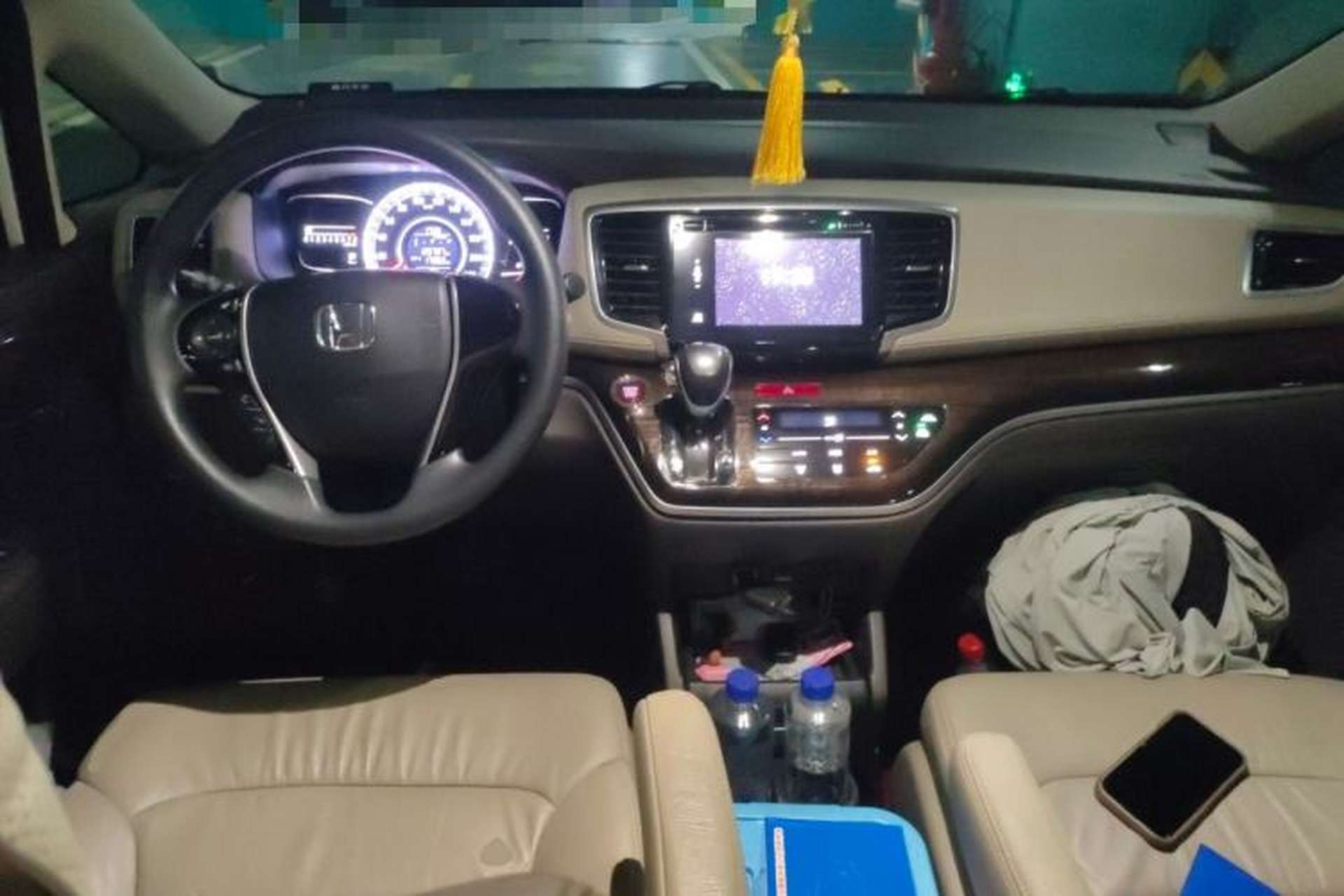 Used Honda Odyssey 2015 2.4L Luxury Edition Center Console