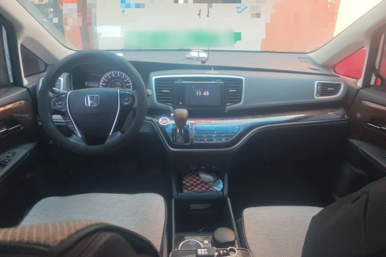 Used Honda Odyssey 2015 Updated Version 2.4L Smart Edition Center Console